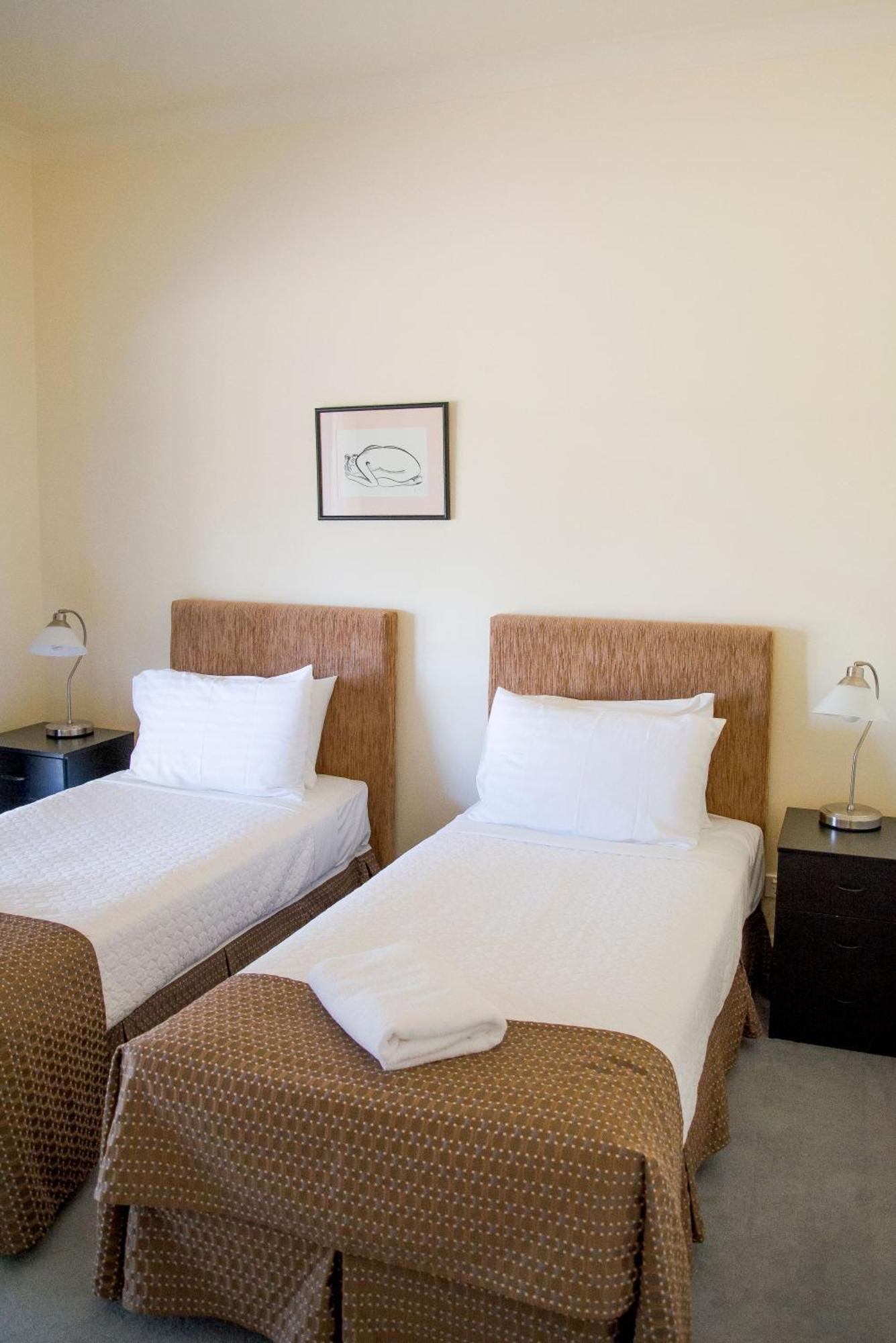 Tranquil Vale Vineyard Hotel Luskintyre Bagian luar foto