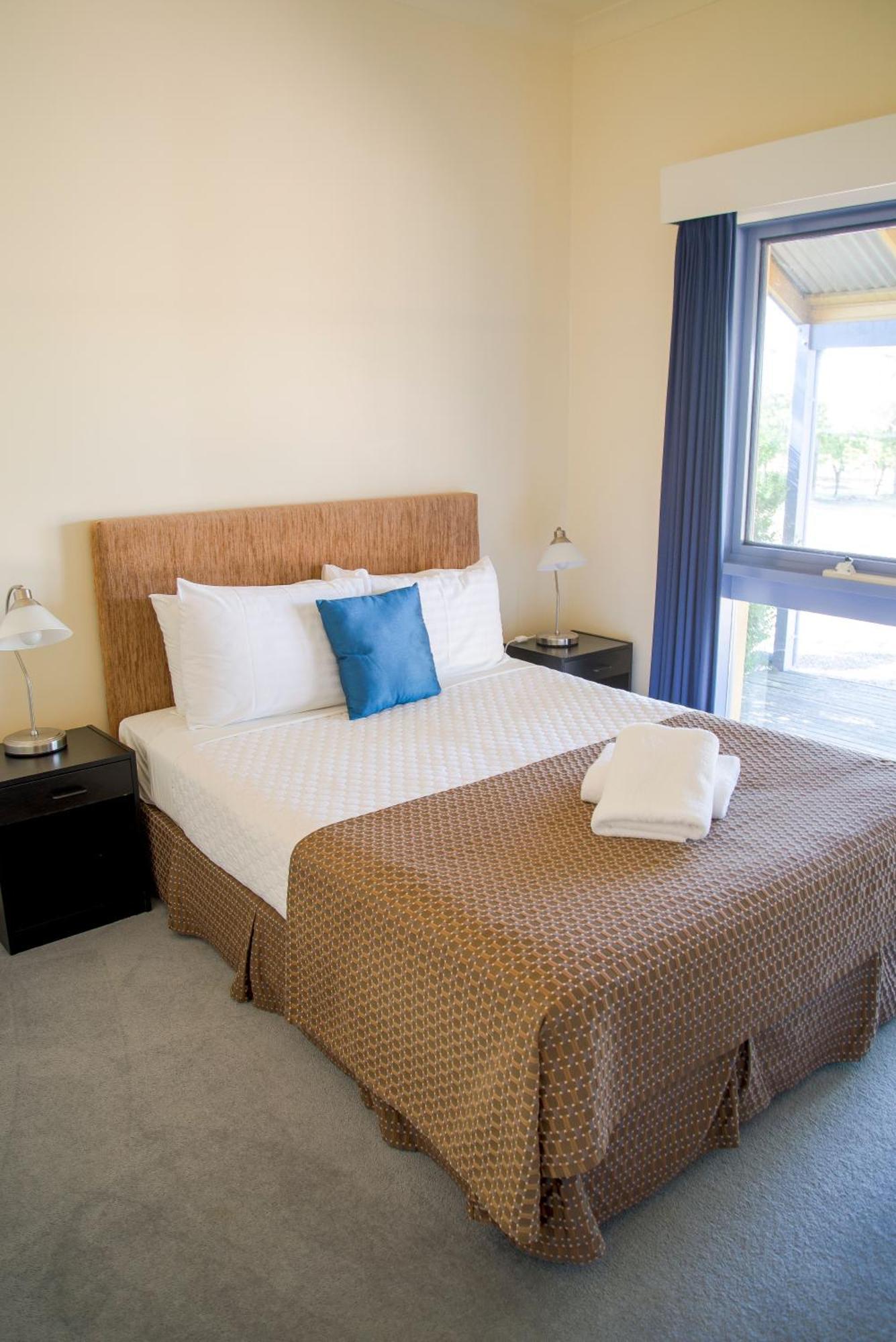 Tranquil Vale Vineyard Hotel Luskintyre Bagian luar foto